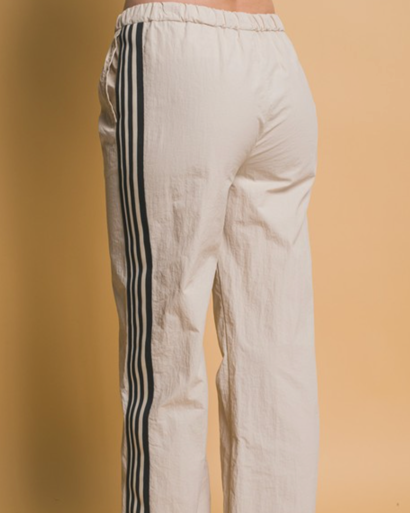 aura side stripe parachute pants - khaki