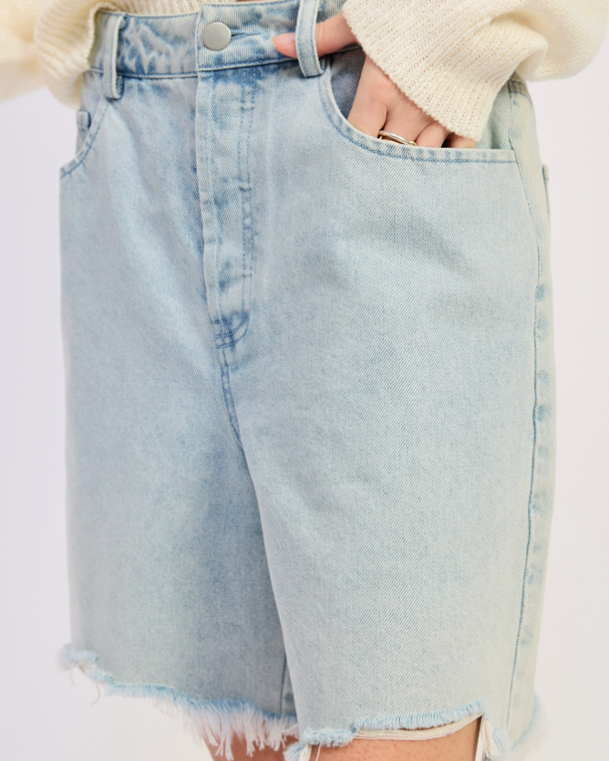 the boardwalk short